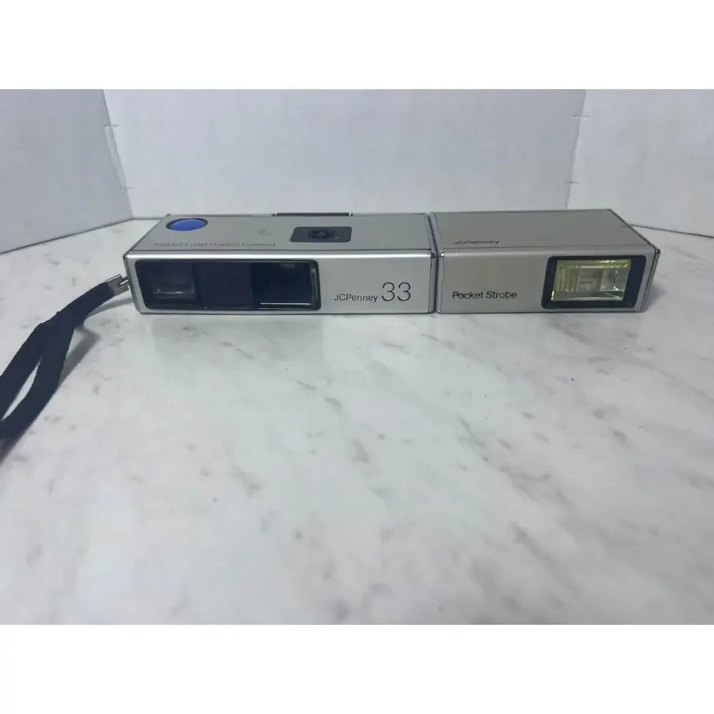 JC PENNY 33 INSTANT LOAD 110 CAMERA W FLASH Untested